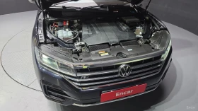 VW Touareg RLINE* 3.0TDI* DISTRONIC* ОБДУХВАНЕ* 360* КАМЕРА* | Auto.bg — изображение 17 VW Touareg RLINE* 3.0TDI* DISTRONIC* ОБДУХВАНЕ* 360* КАМЕРА* | Auto.bg — изображение 17