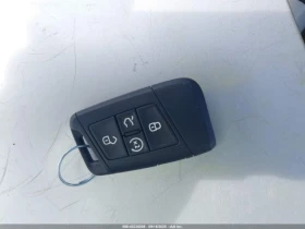 VW Tiguan 2.0T SE R-LINE BLACK - 34999 лв. / 17894.70 € - 90425468 15 | Car24.bg VW Tiguan 2.0T SE R-LINE BLACK - 34999 лв. / 17894.70 € - 90425468 15