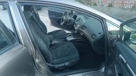 Honda Civic 1.8 топ състояние докаран на ход | Auto.bg — изображение 5 Honda Civic 1.8 топ състояние докаран на ход | Auto.bg — изображение 5