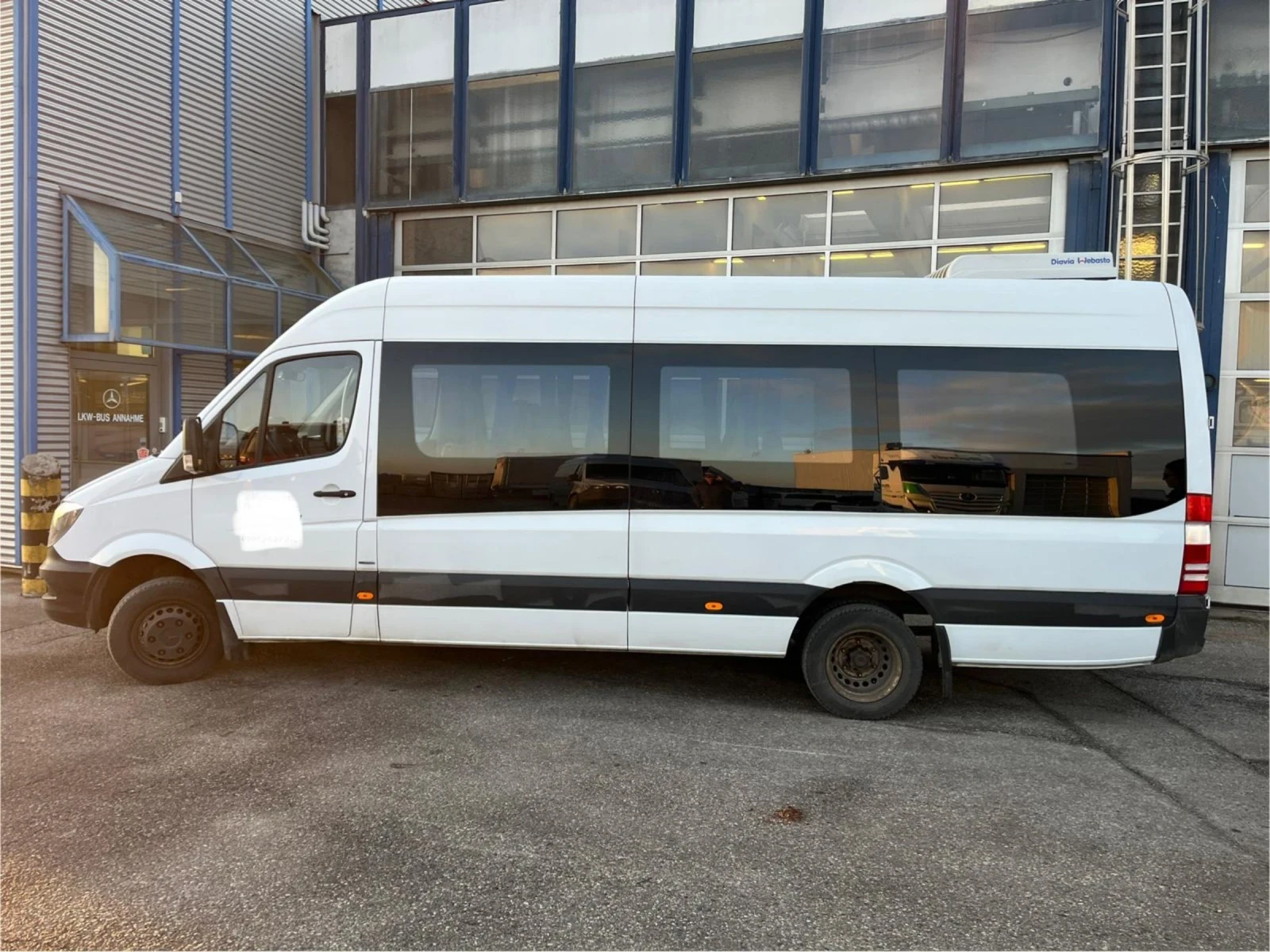 Mercedes-Benz Sprinter 19+ 1 МЕСТА - изображение 3 | Auto.bg Mercedes-Benz Sprinter 19+ 1 МЕСТА - изображение 3