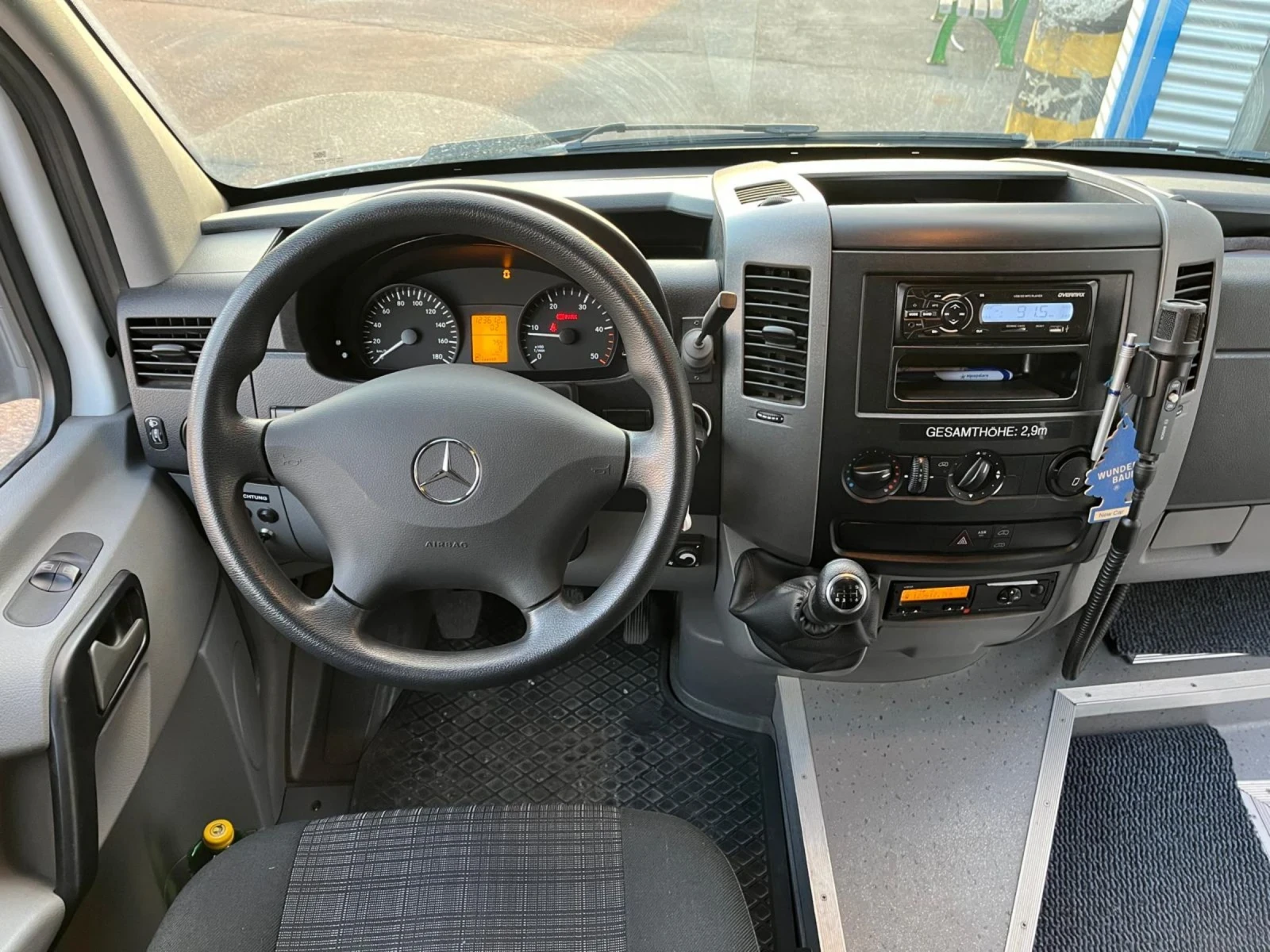 Mercedes-Benz Sprinter 19+ 1 МЕСТА - изображение 9 | Auto.bg Mercedes-Benz Sprinter 19+ 1 МЕСТА - изображение 9