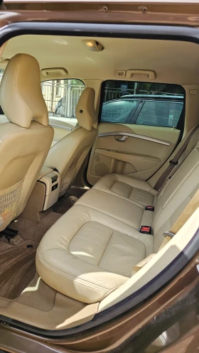 Volvo Xc70 2.4 D5 - 10900 € / 21318.55 лв. - 83183609 7 | Car24.bg Volvo Xc70 2.4 D5 - 10900 € / 21318.55 лв. - 83183609 7