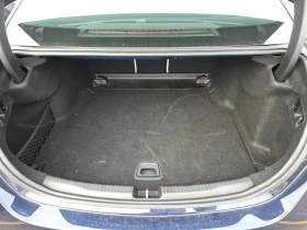 Mercedes-Benz C 300 | 2022 | 2.0 Hybrid | 258 к.с. | AWD | 42 760 km | Auto.bg — изображение 13 Mercedes-Benz C 300 | 2022 | 2.0 Hybrid | 258 к.с. | AWD | 42 760 km | Auto.bg — изображение 13