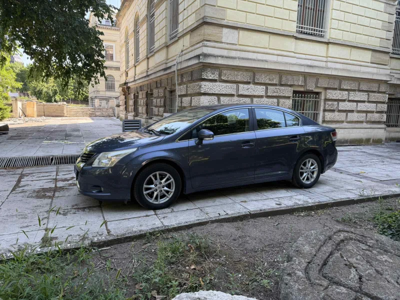 Toyota Avensis - 4800 € / 9387.98 лв. - 24458895 1 | Car24.bg Toyota Avensis - 4800 € / 9387.98 лв. - 24458895 1
