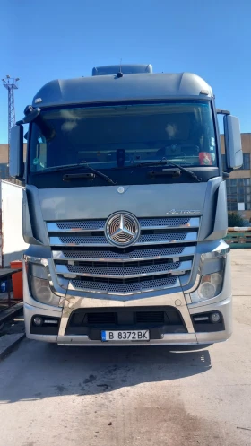 Mercedes-Benz Actros 1845