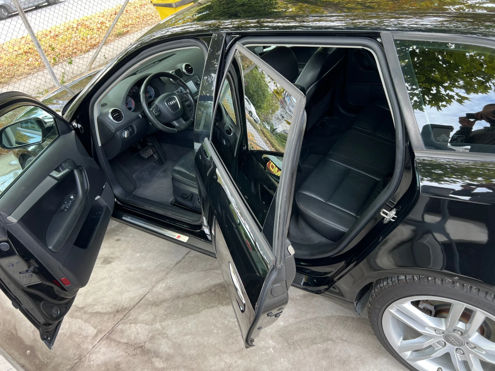 Audi A3 2.0TFSI 200hp Quattro 2011 DSG - изображение 10 | Auto.bg Audi A3 2.0TFSI 200hp Quattro 2011 DSG - изображение 10