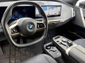 BMW iX xDRIVE40/326HP/PRO/LED/HUD/CAM/282z | Auto.bg — изображение 4 BMW iX xDRIVE40/326HP/PRO/LED/HUD/CAM/282z | Auto.bg — изображение 4
