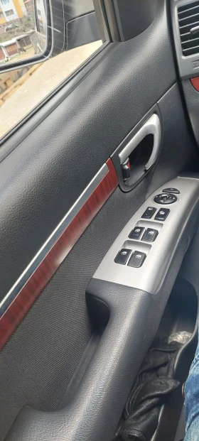 Hyundai Santa fe 2.2GRDI - 6700 € / 13104.06 лв. - 16611391 16 | Car24.bg Hyundai Santa fe 2.2GRDI - 6700 € / 13104.06 лв. - 16611391 16