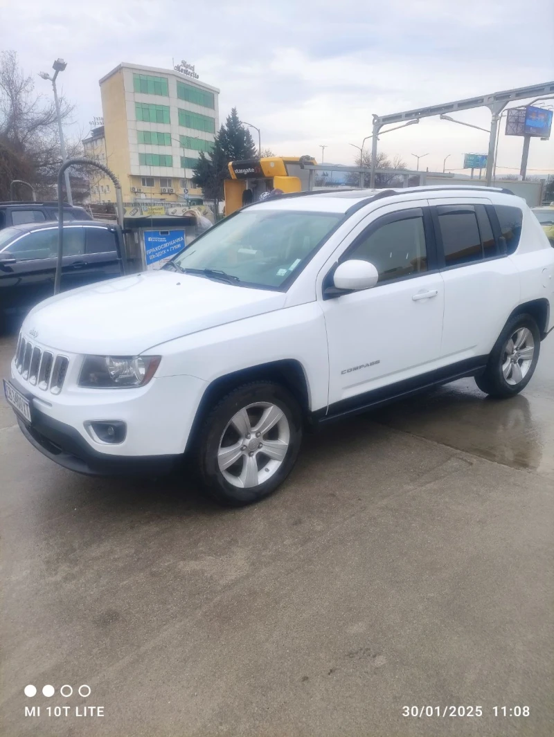 Jeep Compass - 15100 лв. / 7720.51 € - 40803545 1 | Car24.bg Jeep Compass - 15100 лв. / 7720.51 € - 40803545 1
