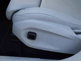Volvo EX60 PANO 360 CAMERA BOWERS & WILKINS | Auto.bg — изображение 12 Volvo EX60 PANO 360 CAMERA BOWERS & WILKINS | Auto.bg — изображение 12