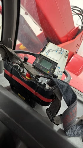 Телескопични товарачи Manitou MRT 2550 PLUS САМО 3000 МОТО ЧАСА ЛИЗИНГ | Auto.bg — изображение 9 Телескопични товарачи Manitou MRT 2550 PLUS САМО 3000 МОТО ЧАСА ЛИЗИНГ | Auto.bg — изображение 9