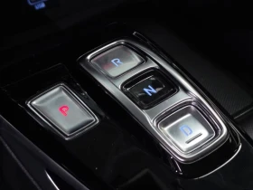 Hyundai Sonata 2.0| 156к.с.| ВКЛ.ТЕХНОТЕСТ | Auto.bg — изображение 9 Hyundai Sonata 2.0| 156к.с.| ВКЛ.ТЕХНОТЕСТ | Auto.bg — изображение 9