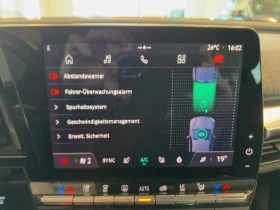 Renault Megane EQUILIBRE/EV40/131HP/LED/CAM/NAVI/ACC/240z - 22398 € / 43806.68 лв. - 25005606 15 | Car24.bg Renault Megane EQUILIBRE/EV40/131HP/LED/CAM/NAVI/ACC/240z - 22398 € / 43806.68 лв. - 25005606 15