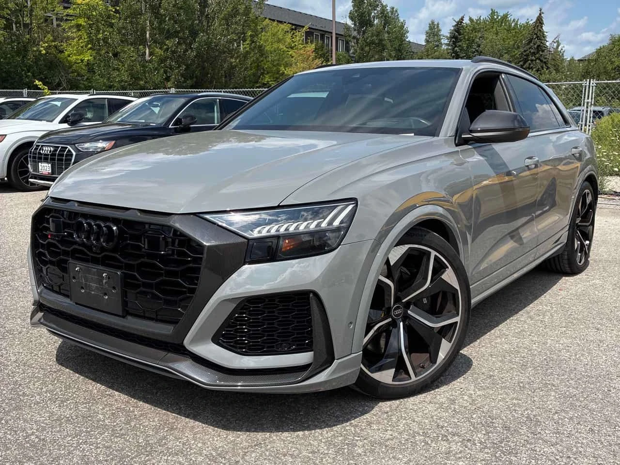 Audi RSQ8 * 4.0 TFSI quattro * CARFAX * ОПЦИЯ ЗА ФИНАНСИРАНЕ | Auto.bg — изображение 1 Audi RSQ8 * 4.0 TFSI quattro * CARFAX * ОПЦИЯ ЗА ФИНАНСИРАНЕ | Auto.bg — изображение 1