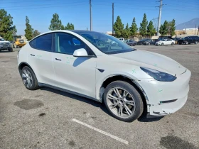 Tesla Model Y LONG RANGE DUAL MOTOR AWD ТЕРМОПОМПА | Auto.bg — изображение 4 Tesla Model Y LONG RANGE DUAL MOTOR AWD ТЕРМОПОМПА | Auto.bg — изображение 4