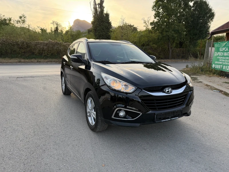 Hyundai IX35 2.0 CRDI 136к.с 4х4 Камра Нави - 7500 € - 30912729 1 | Car24.bg Hyundai IX35 2.0 CRDI 136к.с 4х4 Камра Нави - 7500 € - 30912729 1