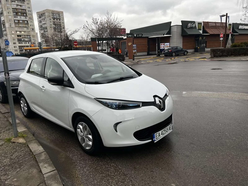 Renault Zoe - 10800 € / 21122.96 лв. - 35093736 1 | Car24.bg Renault Zoe - 10800 € / 21122.96 лв. - 35093736 1