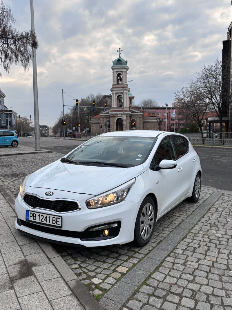 Kia Ceed 1.6 CRDI - 7000 € - 43198297 1 | Car24.bg Kia Ceed 1.6 CRDI - 7000 € - 43198297 1