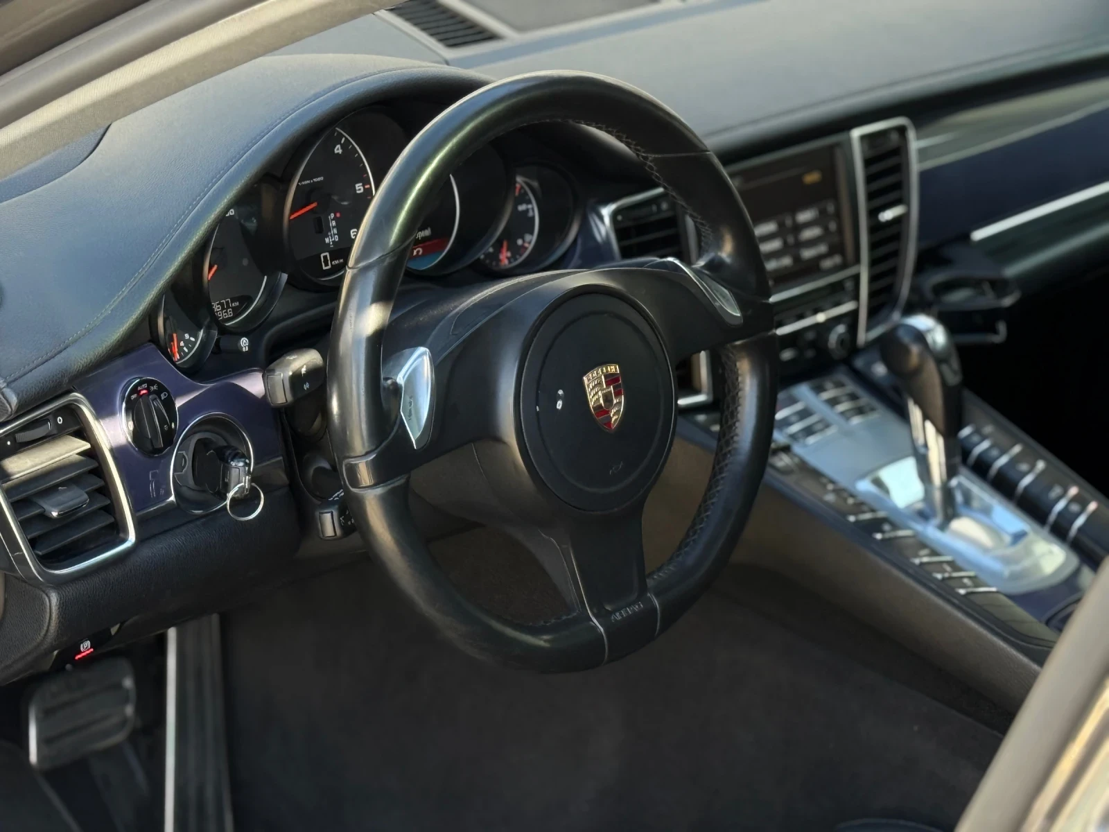 Porsche Panamera 3.0 Diesel - изображение 4 | Auto.bg Porsche Panamera 3.0 Diesel - изображение 4