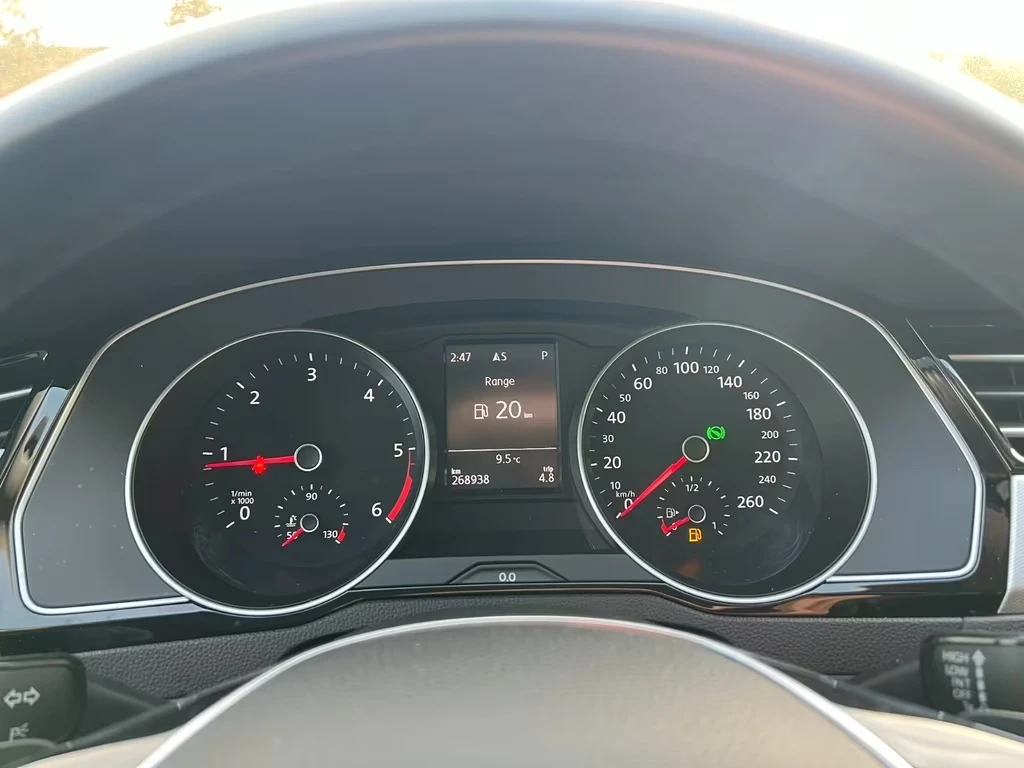 VW Passat 2.0 TDI Comfortline 239 hp 4Motion - изображение 8 | Auto.bg VW Passat 2.0 TDI Comfortline 239 hp 4Motion - изображение 8