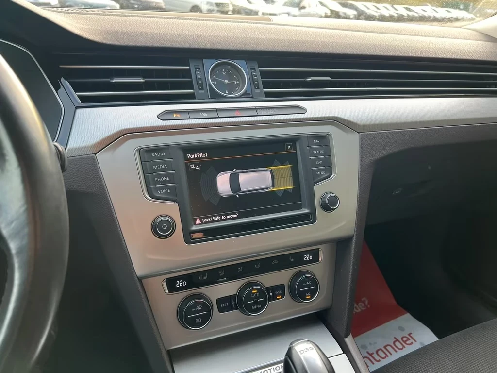 VW Passat 2.0 TDI Comfortline 239 hp 4Motion - изображение 10 | Auto.bg VW Passat 2.0 TDI Comfortline 239 hp 4Motion - изображение 10