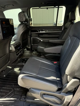 Jeep Grand Wagoneer SERIES III , Etorque - 55800 € / 109135.31 лв. - 11507583 8 | Car24.bg Jeep Grand Wagoneer SERIES III , Etorque - 55800 € / 109135.31 лв. - 11507583 8