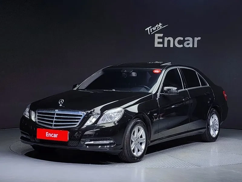 Mercedes-Benz E 200 CGI | Auto.bg — изображение 1 Mercedes-Benz E 200 CGI | Auto.bg — изображение 1