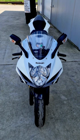Suzuki Gsxr Suzuki gsxr 600 L8 | Auto.bg — изображение 6 Suzuki Gsxr Suzuki gsxr 600 L8 | Auto.bg — изображение 6