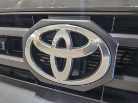 Toyota 4runner * 2.4 SR5; SAFETY SENSE 3.0, SMART KEY, 4WD, HEATE | Auto.bg — изображение 8 Toyota 4runner * 2.4 SR5; SAFETY SENSE 3.0, SMART KEY, 4WD, HEATE | Auto.bg — изображение 8