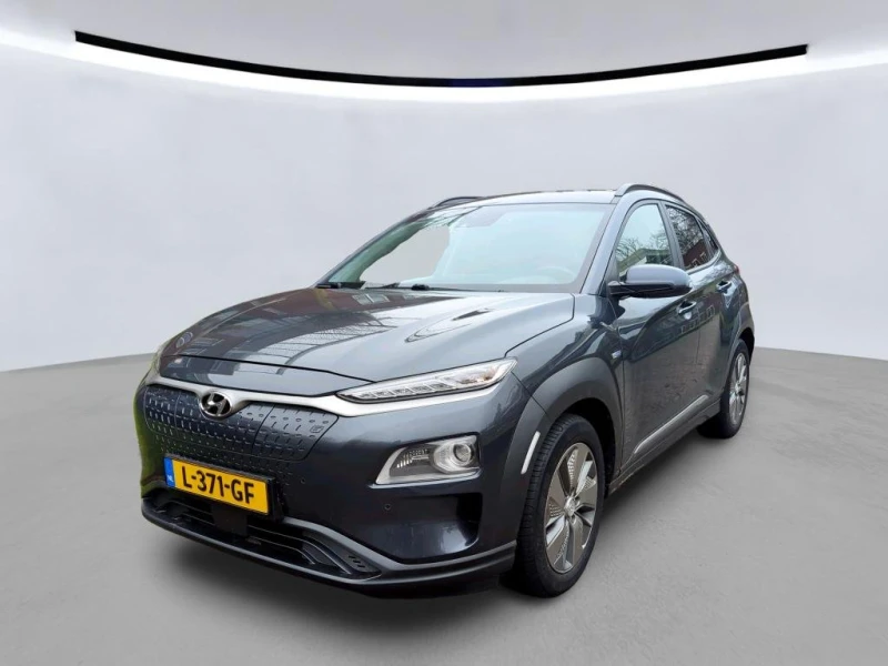 Hyundai Kona 64KWh/PREMIUM/SOH100%/BLUELINK/ТЕРМОПОМПА/80000KM - 16000 € / 31293.28 лв. - 35446345 1 | Car24.bg Hyundai Kona 64KWh/PREMIUM/SOH100%/BLUELINK/ТЕРМОПОМПА/80000KM - 16000 € / 31293.28 лв. - 35446345 1