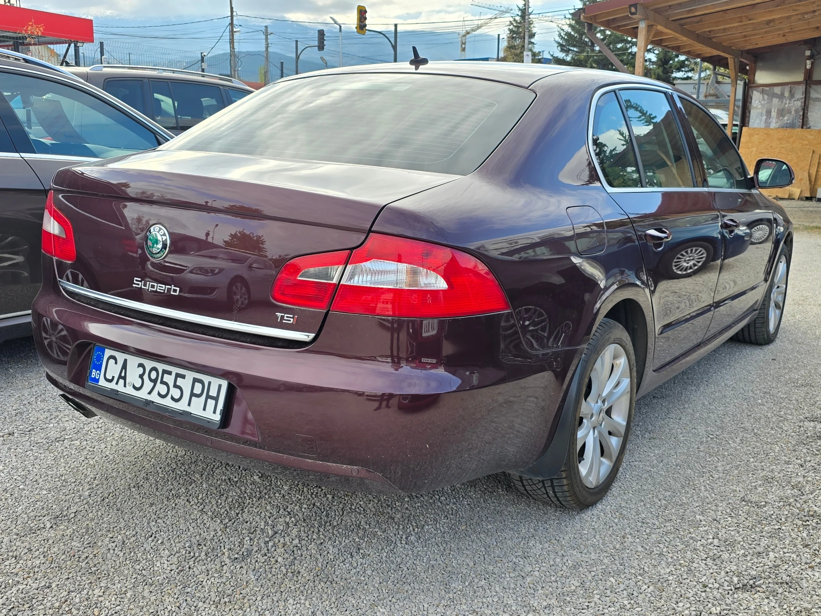 Skoda Superb 1.8i/Авт./109хил.км./Лизинг - изображение 4 | Auto.bg Skoda Superb 1.8i/Авт./109хил.км./Лизинг - изображение 4