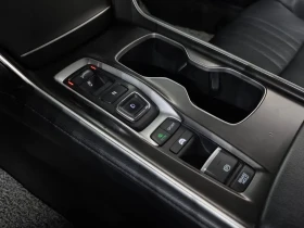 Honda Accord 2.0 Hybrid Touring | Auto.bg — изображение 9 Honda Accord 2.0 Hybrid Touring | Auto.bg — изображение 9