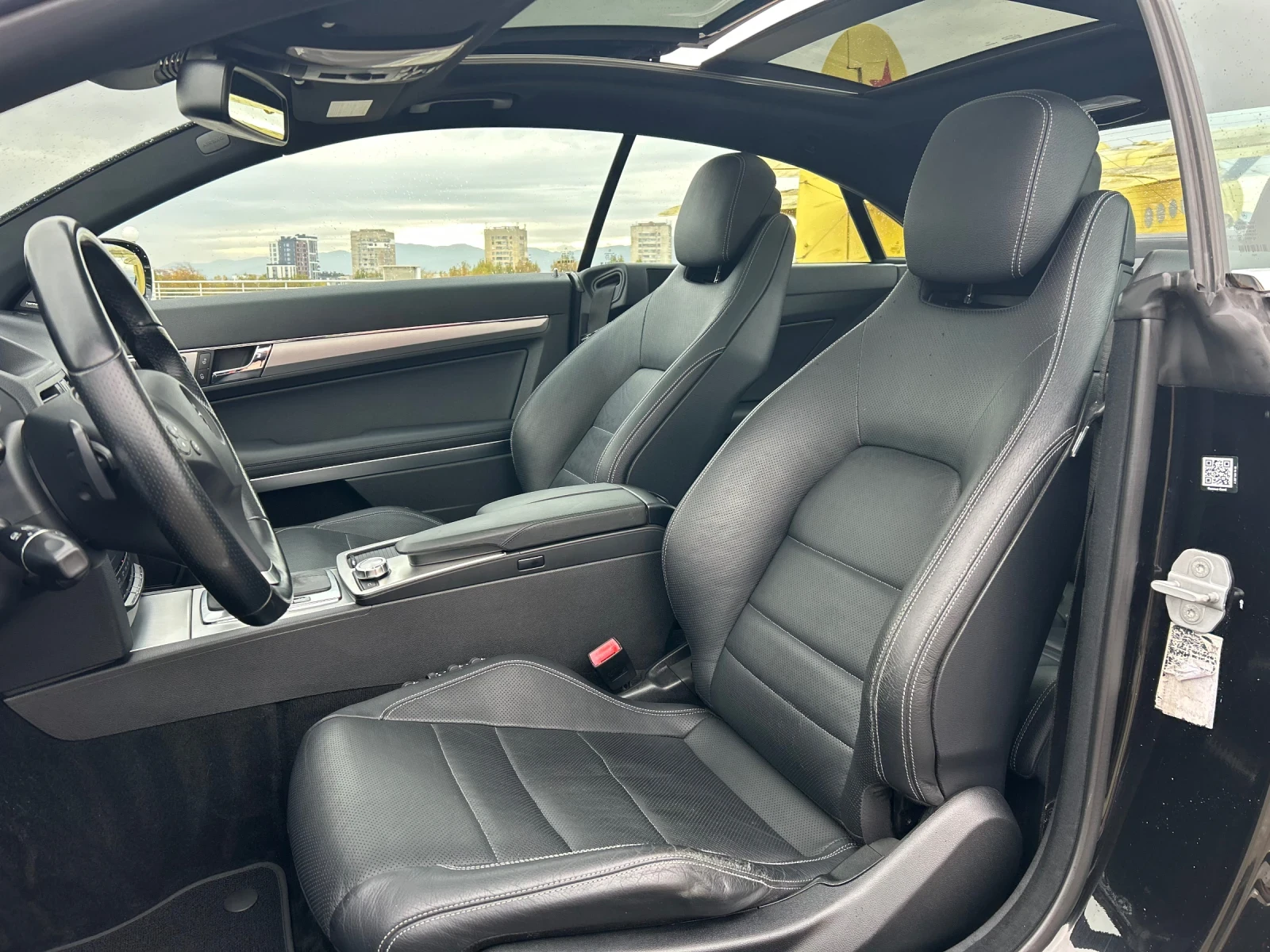 Mercedes-Benz E 350 CDI // AMG PACK // ОБДУХВАНЕ // ПАНОРАМА - изображение 10 | Auto.bg Mercedes-Benz E 350 CDI // AMG PACK // ОБДУХВАНЕ // ПАНОРАМА - изображение 10