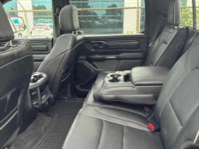Dodge RAM 1500 Limited/360/HUD/ОБДУХВАНЕ/ВЪЗДУХ/CARFAX/АВТОКРЕДИТ | Auto.bg — изображение 12 Dodge RAM 1500 Limited/360/HUD/ОБДУХВАНЕ/ВЪЗДУХ/CARFAX/АВТОКРЕДИТ | Auto.bg — изображение 12