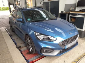 Ford Focus 2.0 ST