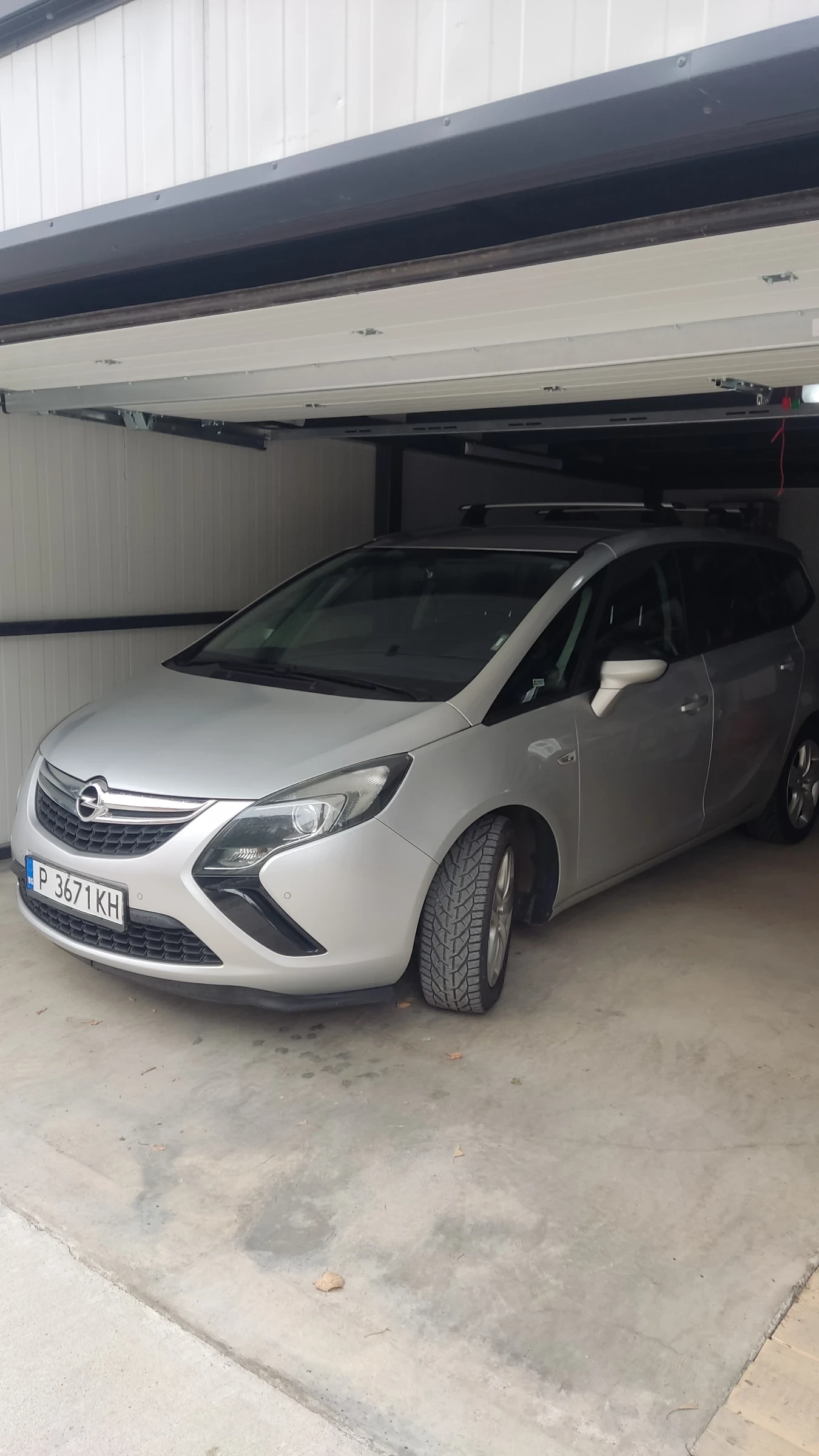 Opel Zafira undefined | Auto.bg — изображение 1 Opel Zafira undefined | Auto.bg — изображение 1