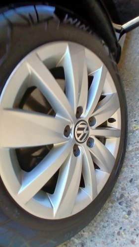 VW Passat 1.6TDI KLIMATRON NAVI 5299 | Auto.bg — изображение 17 VW Passat 1.6TDI KLIMATRON NAVI 5299 | Auto.bg — изображение 17
