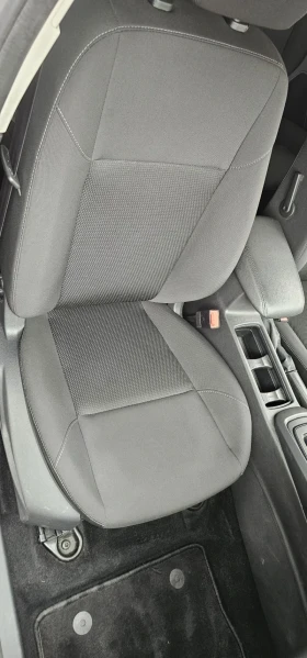 Ford Focus Ford Focus 2.0 TDCI 150 HP AVTOMAT | Auto.bg — изображение 8 Ford Focus Ford Focus 2.0 TDCI 150 HP AVTOMAT | Auto.bg — изображение 8