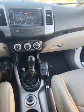Mitsubishi Outlander 2, 2DID - 6000 € - 99428013 6 | Car24.bg Mitsubishi Outlander 2, 2DID - 6000 € - 99428013 6