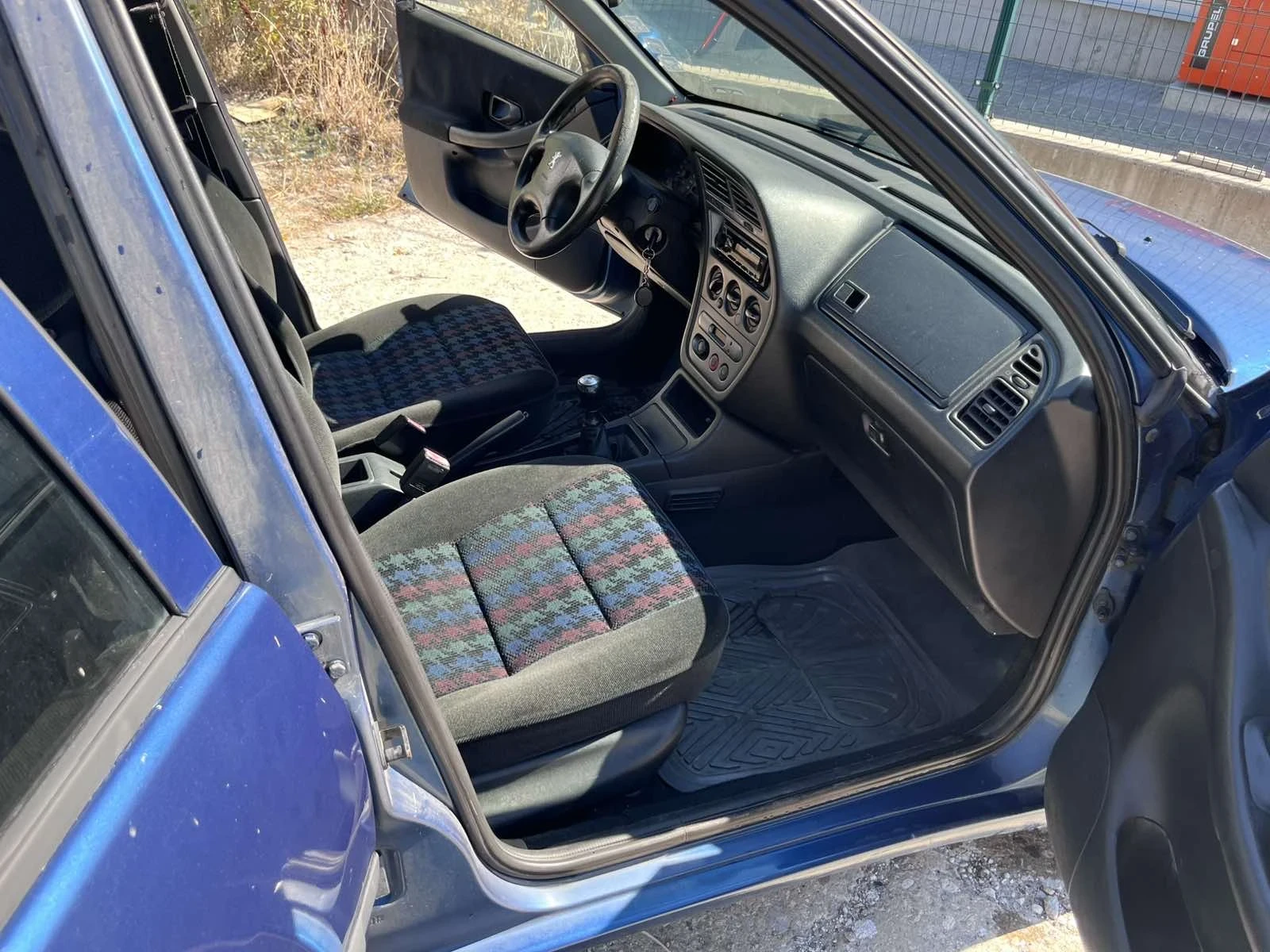 Peugeot 306 1, 6 90кс ГАЗ - изображение 9 | Auto.bg Peugeot 306 1, 6 90кс ГАЗ - изображение 9