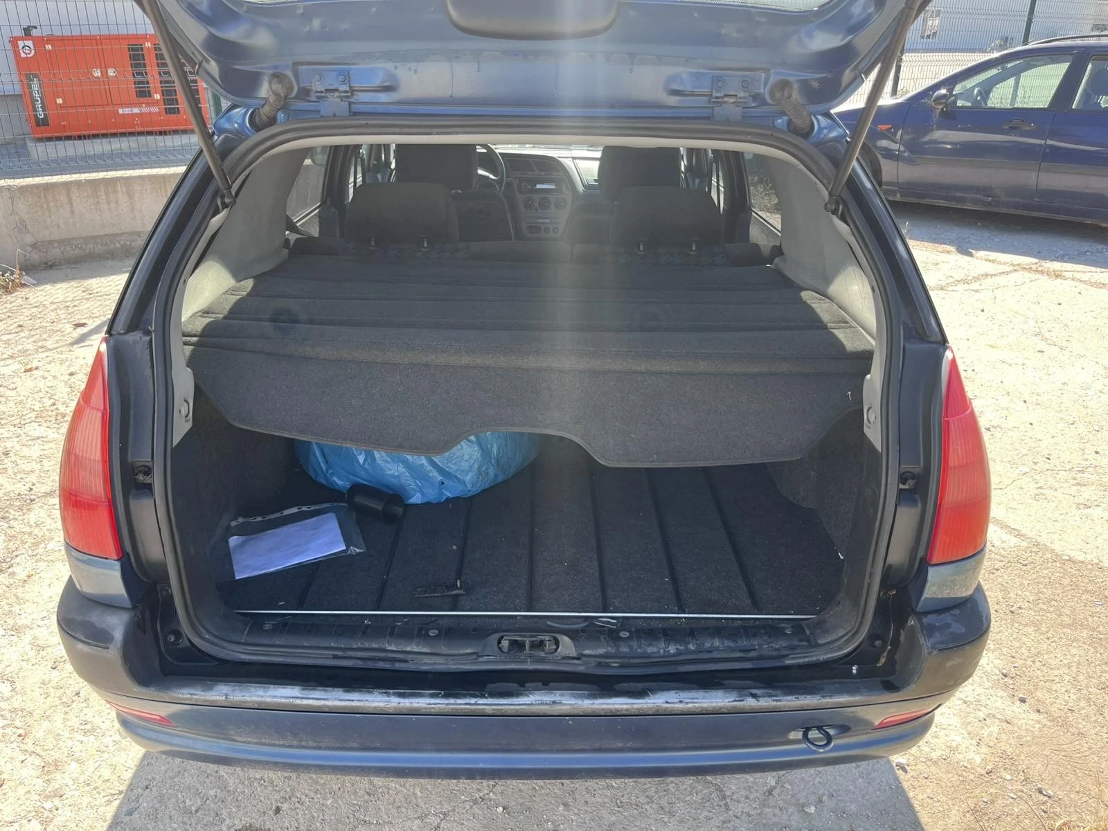 Peugeot 306 1, 6 90кс ГАЗ - изображение 6 | Auto.bg Peugeot 306 1, 6 90кс ГАЗ - изображение 6