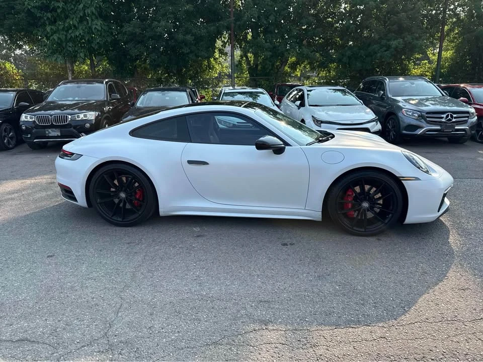 Porsche 911 * CARFAX * БЕЗ ПЪРВОНАЧАЛНА ВНОСКА - изображение 4 | Auto.bg Porsche 911 * CARFAX * БЕЗ ПЪРВОНАЧАЛНА ВНОСКА - изображение 4