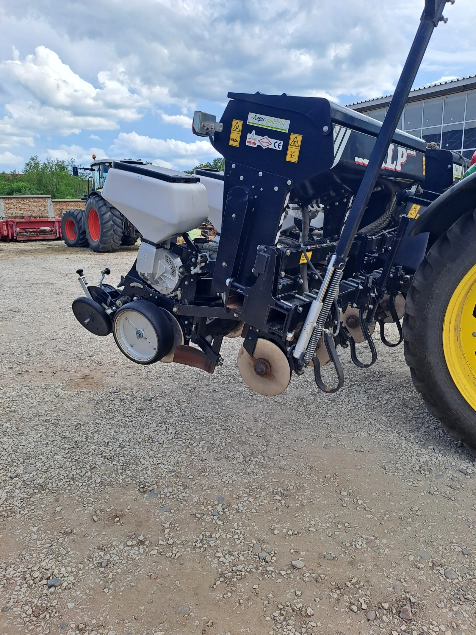 Сеялка ALP Дискова сеялка с компютър  - изображение 6 | Auto.bg Сеялка ALP Дискова сеялка с компютър  - изображение 6