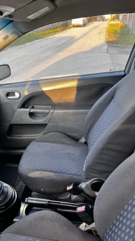 Ford Fiesta 1.2 Газ/Бензин - 1200 € / 2347.00 лв. - 89194662 8 | Car24.bg Ford Fiesta 1.2 Газ/Бензин - 1200 € / 2347.00 лв. - 89194662 8