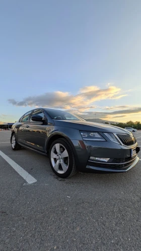 Skoda Octavia Facelift, Full LED, 4x4, DSG, Обслужен - Car24.bg Skoda Octavia Facelift, Full LED, 4x4, DSG, Обслужен