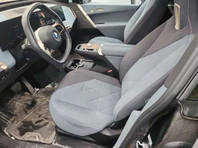 BMW iX Sports Activity Vehicle Xdrive50 * CARFAX * | Auto.bg — изображение 3 BMW iX Sports Activity Vehicle Xdrive50 * CARFAX * | Auto.bg — изображение 3