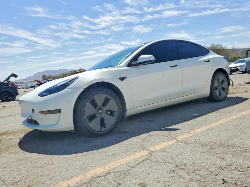 Tesla Model 3 - 12000 € / 23469.96 лв. - 71463718 1 | Car24.bg Tesla Model 3 - 12000 € / 23469.96 лв. - 71463718 1