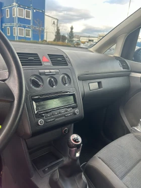 VW Touran 1.9 PD AVQ 6ск. Малкият данък - 1700 € / 3324.91 лв. - 16147345 7 | Car24.bg VW Touran 1.9 PD AVQ 6ск. Малкият данък - 1700 € / 3324.91 лв. - 16147345 7