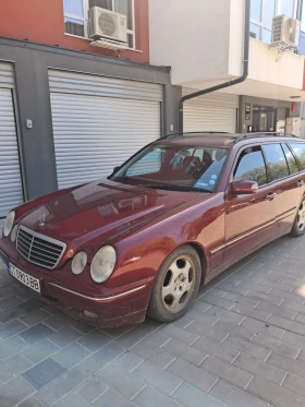 Снимка Mercedes-Benz E 320