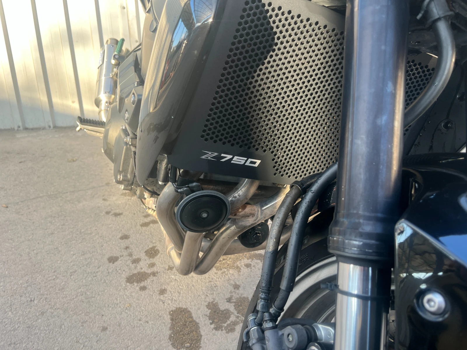 Kawasaki Z 750 A2 категория - изображение 10 | Auto.bg Kawasaki Z 750 A2 категория - изображение 10